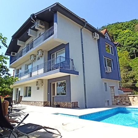 Arode Villa Ovidius Балчик Екстериор снимка