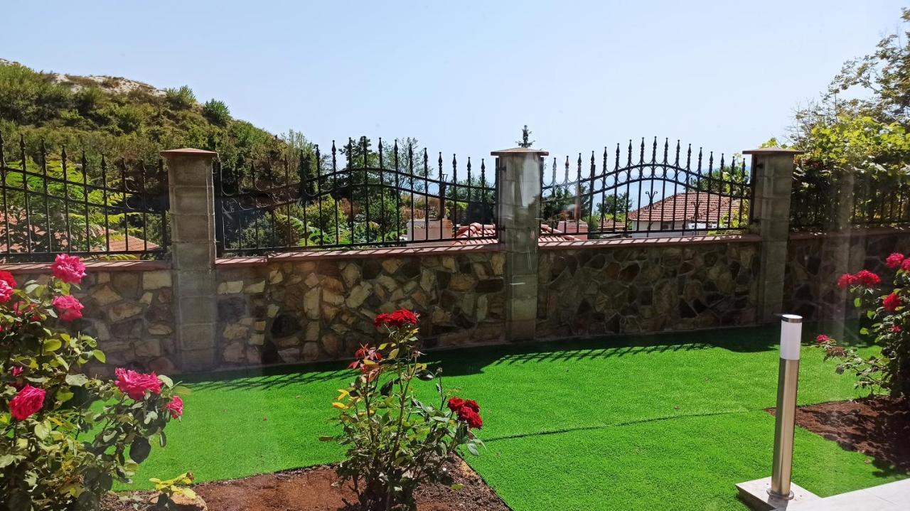Arode Villa Ovidius Балчик Екстериор снимка