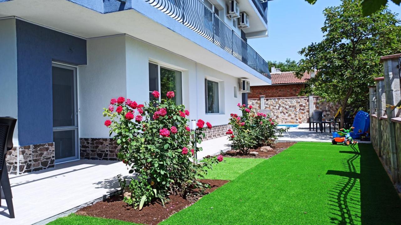 Arode Villa Ovidius Балчик Екстериор снимка